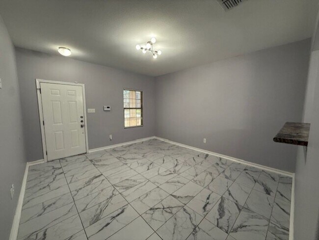 Foto del edificio - Las Ventanas off Highway 359!