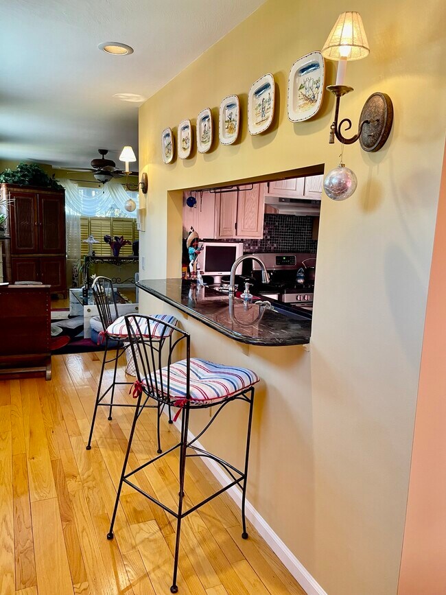 66 Duke St, East Greenwich, RI 02818 Townhome Rentals in East