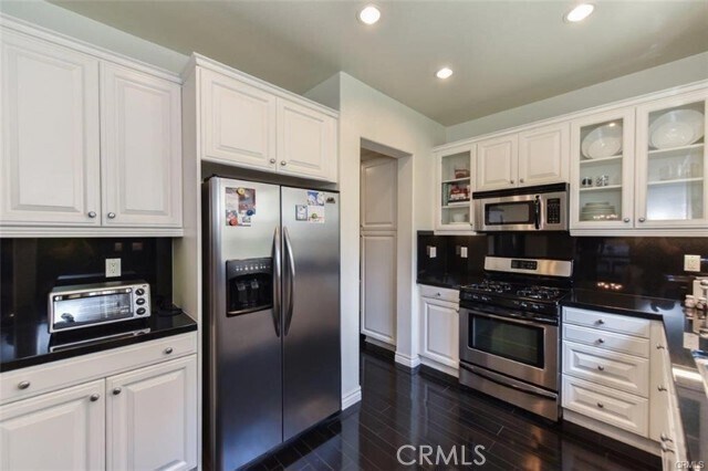 Building Photo - 866 Terrace Ln W