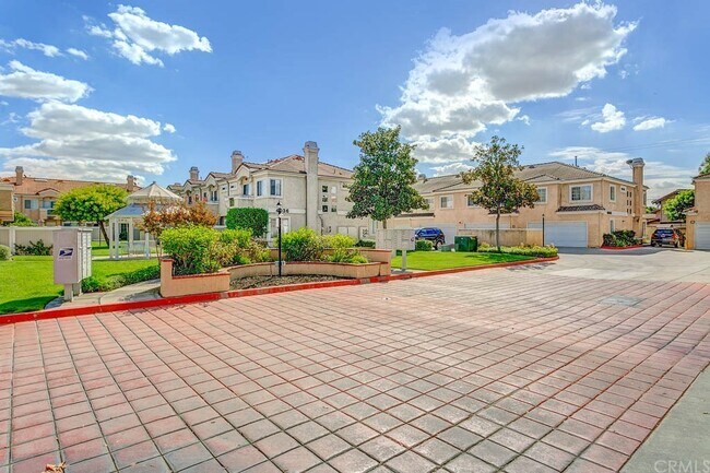 Foto del edificio - 4016 Rosemead Blvd