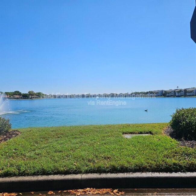 Foto del edificio - 2731 Citrus Lake Dr
