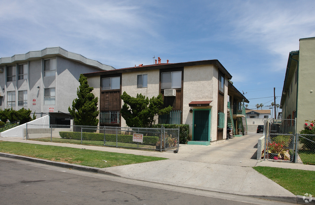 Primary Photo - 918 N Ardmore Ave