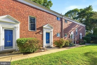 Building Photo - 3454 Martha Custis Dr