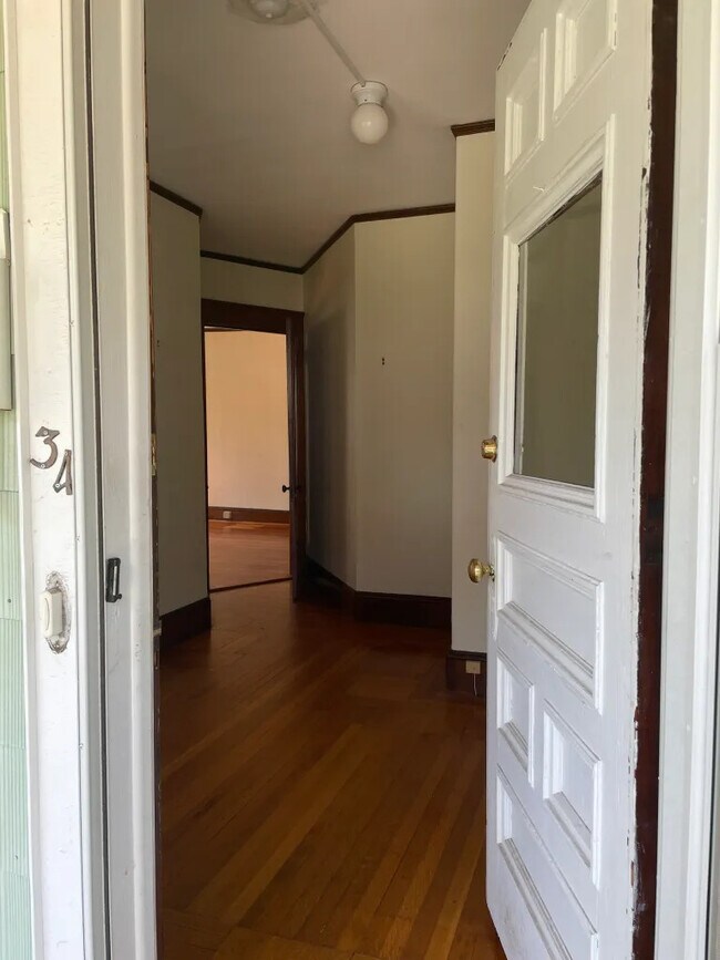 Foto del edificio - 34 Day Ave