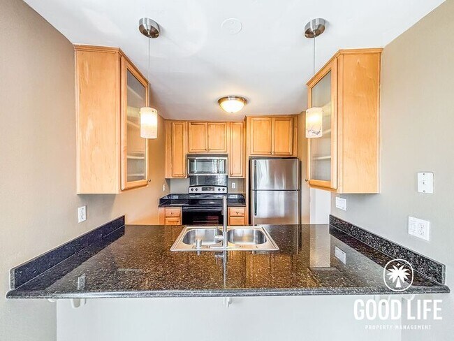 Building Photo - 4860 Rolando Ct