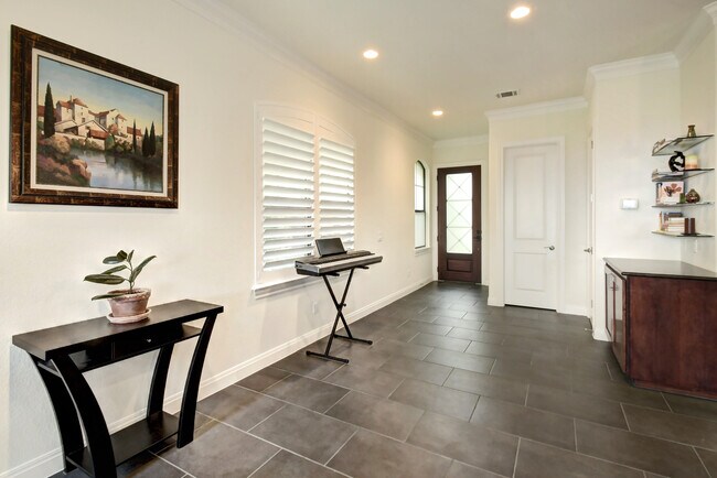 Foto del edificio - 4000 Ranch Road 620 N Unit 4