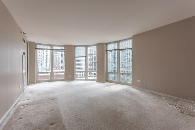 Foto del edificio - 345 N La Salle Dr