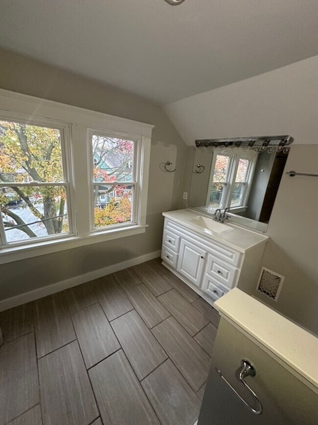 Foto del edificio - 347 Broadway