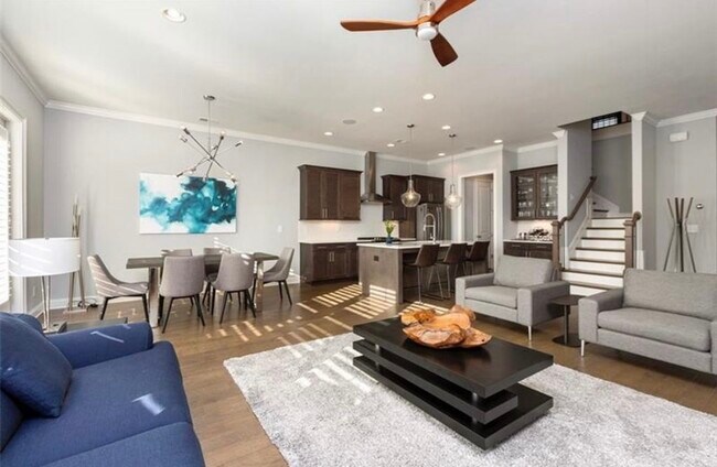 Foto del edificio - 3458 Fenton Dr