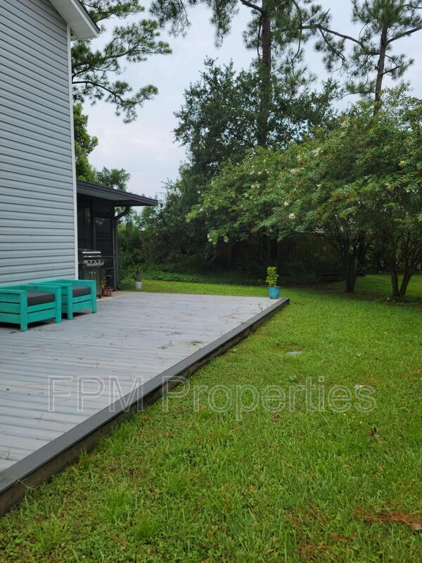 Foto del edificio - 2746 Grayton Ct