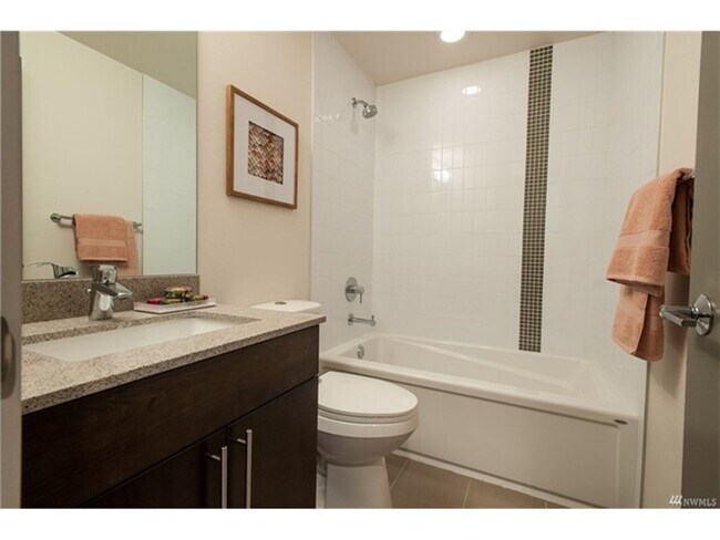 Foto del edificio - 3Bd/2.5Ba Seattle Townhome