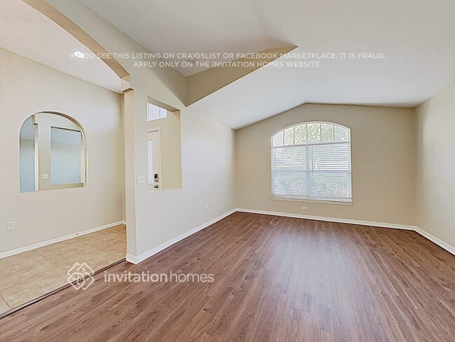 Building Photo - 29637 Morwen Pl