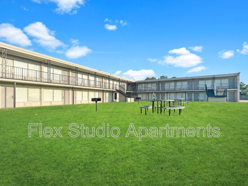 Primary Photo - 3600 Albright Rd