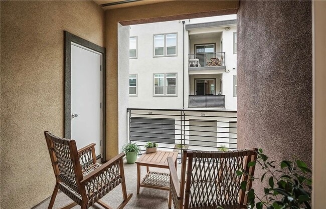 Foto del edificio - 26973 W Prospector Rd