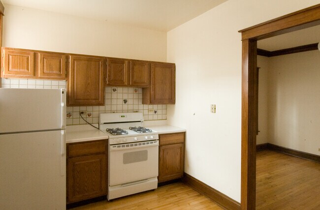 Foto del edificio - 3706 N Wayne Ave