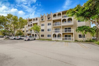 Building Photo - 7915 Camino Real