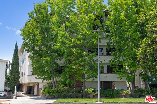 Foto del edificio - 831 S Gretna Green Way