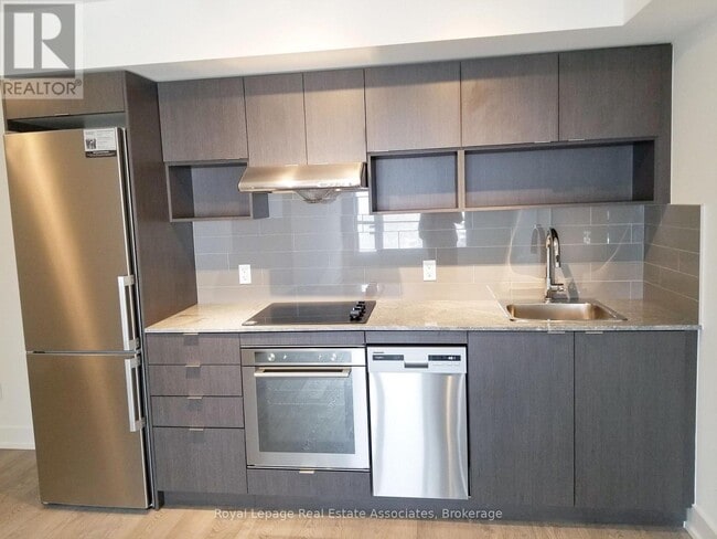 Building Photo - 7 Mabelle Ave