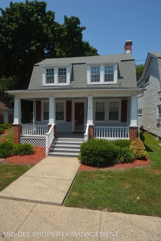 Primary Photo - 3 br, 1 bath House - 22 E Commerce Street