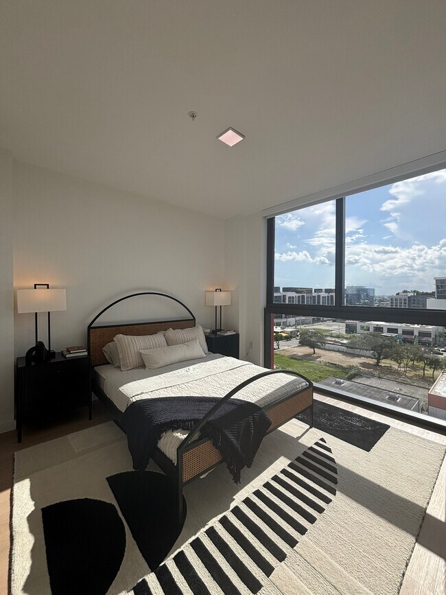 Foto del edificio - 237 NW 31st St