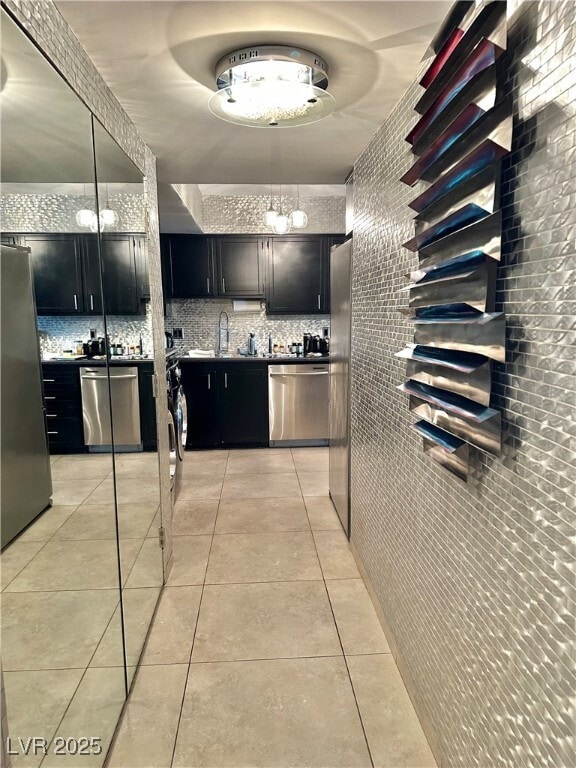 Building Photo - 205 E Harmon Ave