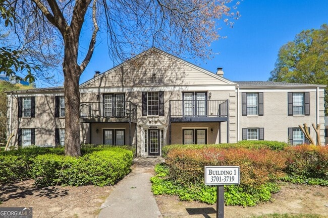 Foto del edificio - 3707 Essex Ave