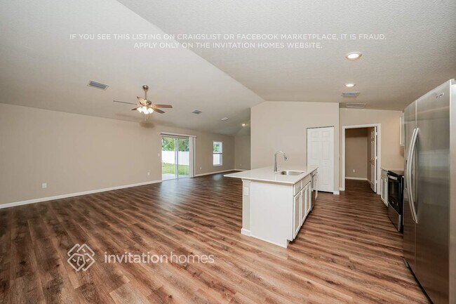 Foto del edificio - 807 SW California Blvd