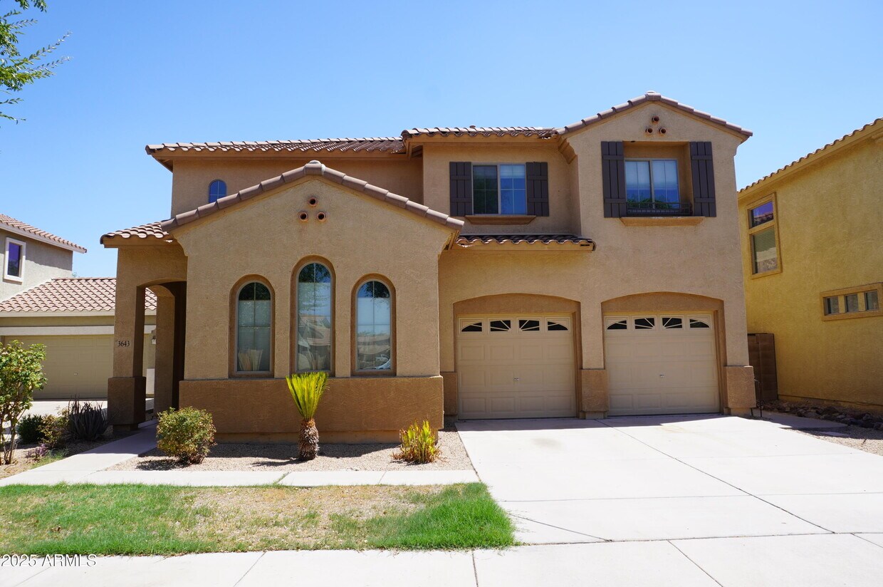 Foto principal - 3643 E Hyatt Ln