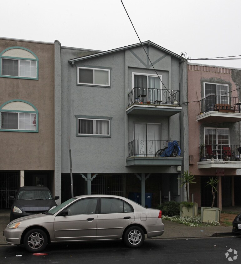 Building Photo - 680 Sylvan St