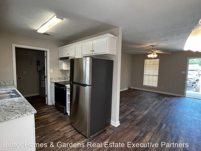 Foto del edificio - 4 br, 2 bath House - 2918 Rasha Drive