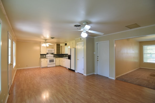 Building Photo - 1914 S 19th St