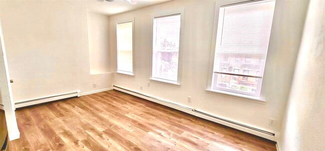 Foto del edificio - 211 48th St