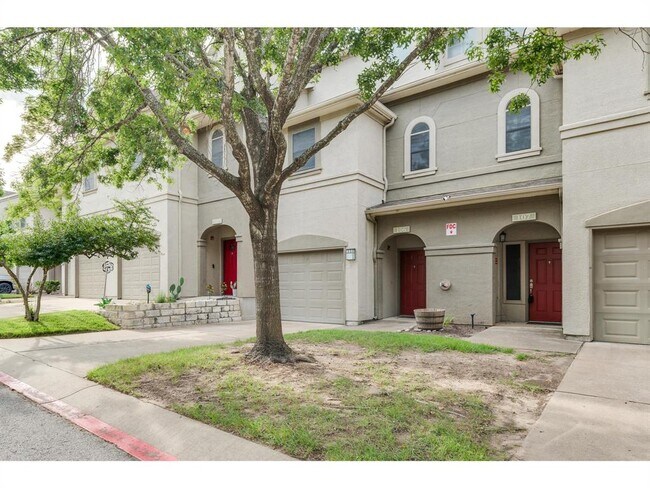 Foto del edificio - 11203 Ranch Rd 2222