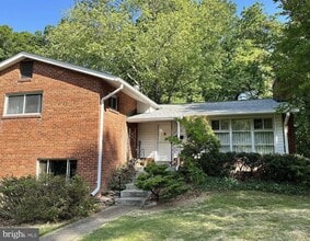 Building Photo - 7020 Ted Dr