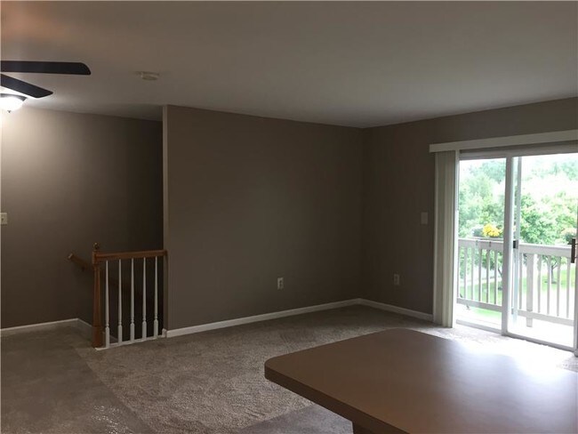 Building Photo - 108 Horseshoe Dr