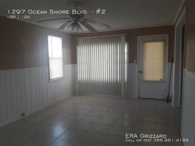 Building Photo - Affordable Beach Living!