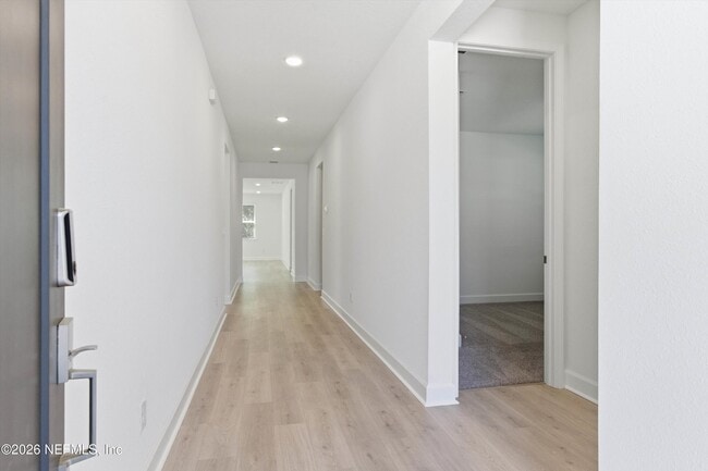 Building Photo - 155 Lightsey Xing Ln