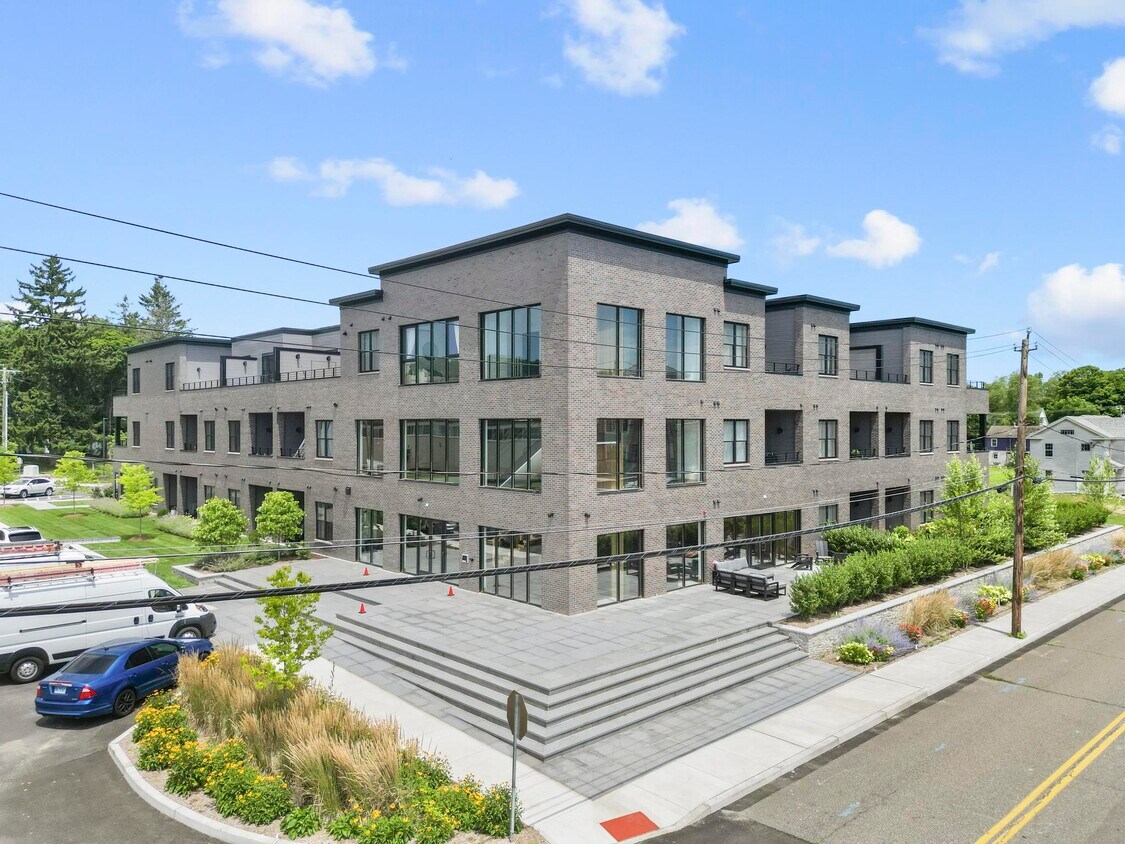 The Grand Apartments in Clinton, CT