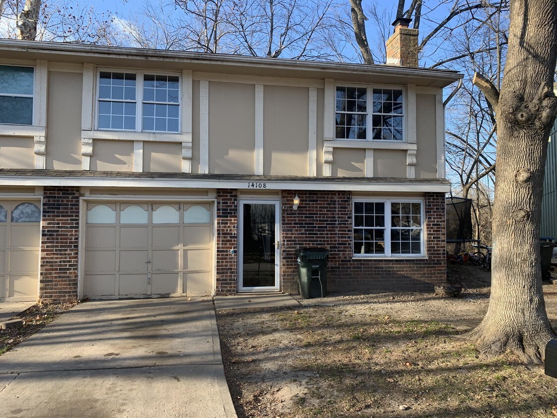 Primary Photo - 14108 Merrywood Cir