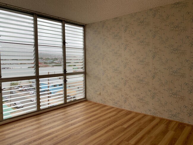 Foto del edificio - Sun Hala off Kapahulu Ave