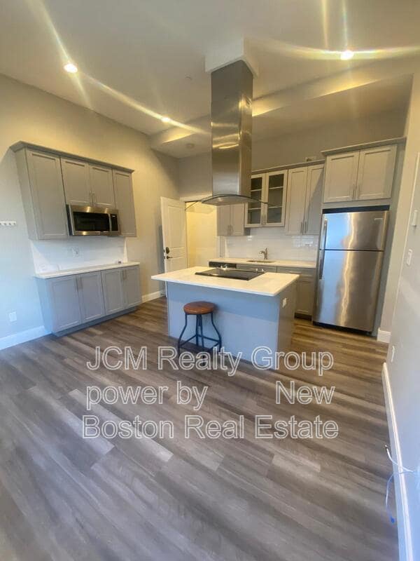 Building Photo - 189 Washington St