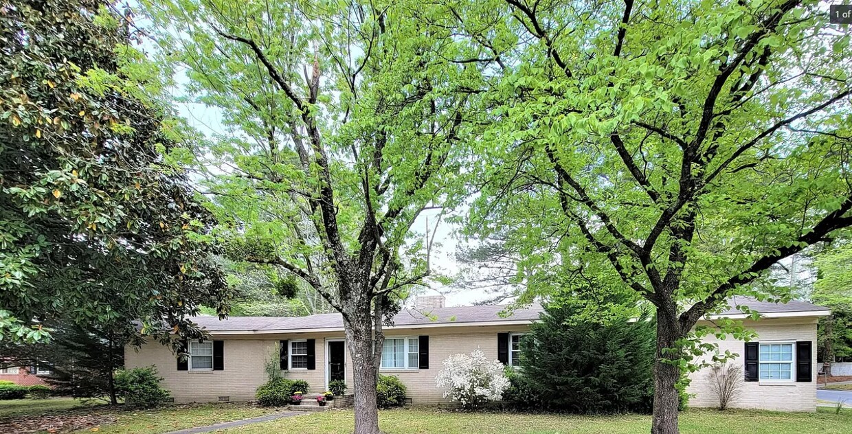 1209 W Ragsdale Rd, Greenville, NC 27858 House Rental in Greenville, NC