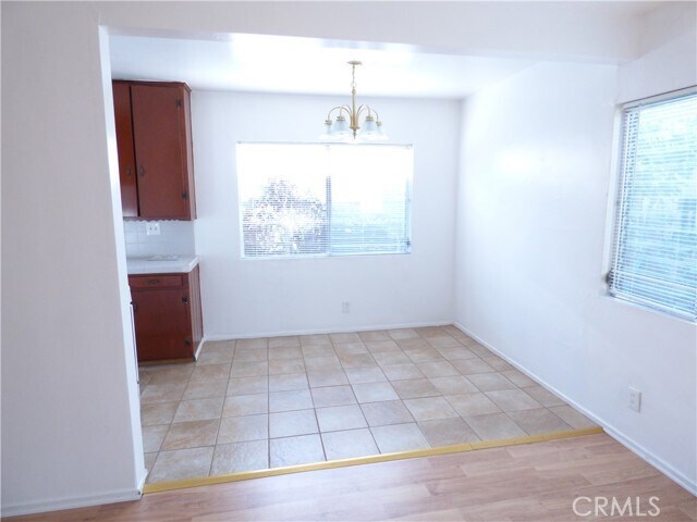 Foto del edificio - 5832 Camerford Ave