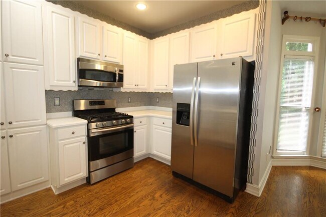 Foto del edificio - 1581 Oak Park Cove
