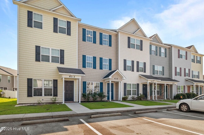 Building Photo - 415 Caldwell Loop