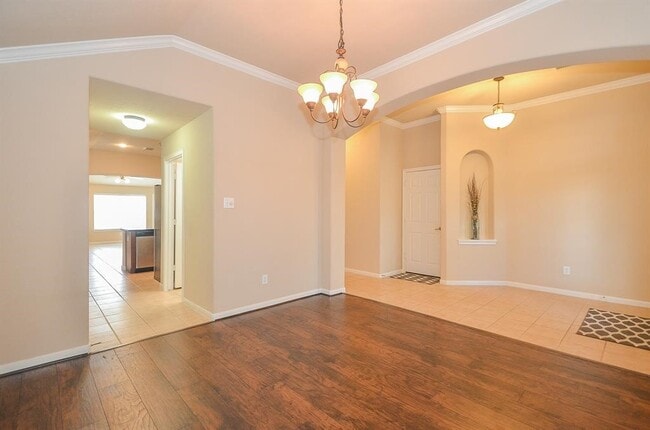 Building Photo - 24643 Hampton Lakes Dr