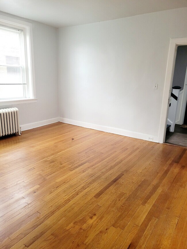 Foto del edificio - 1611 Hampton Blvd