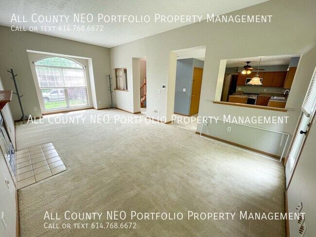 Foto del edificio - 4 Bed, 2.5 Bath in Pickerington Schools