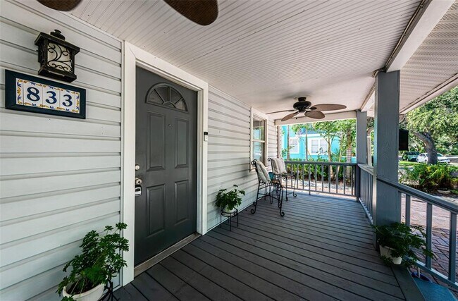 Foto del edificio - 833 1st St NE