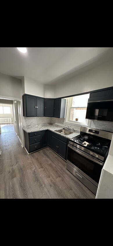 Primary Photo - 6513 Torresdale Ave
